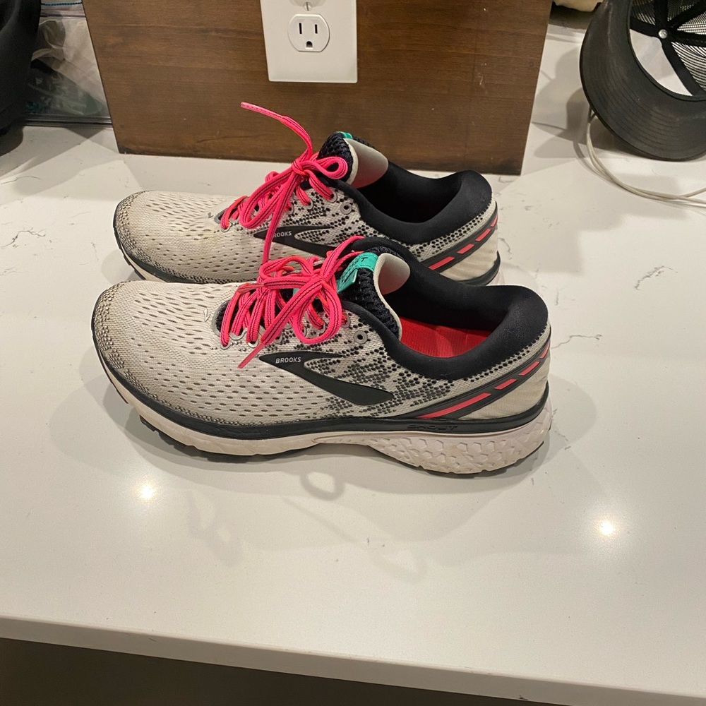 Brooks Ghost 11